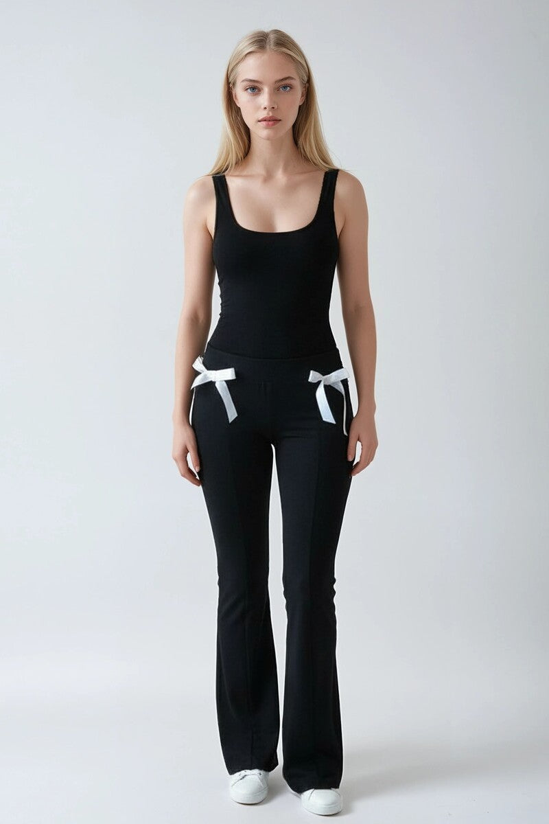Bow-Accent Leggings