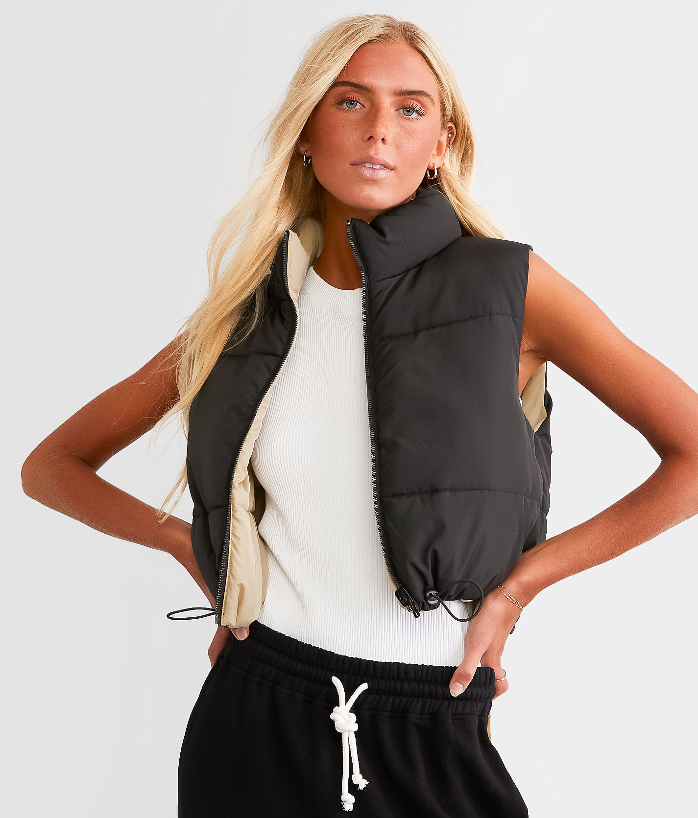BKE Reversible Cropped Puffer Vest - Women's Coats & Jackets in Black Taupe