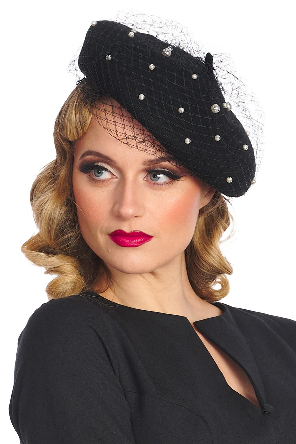 Dark Pinup Veil Beret
