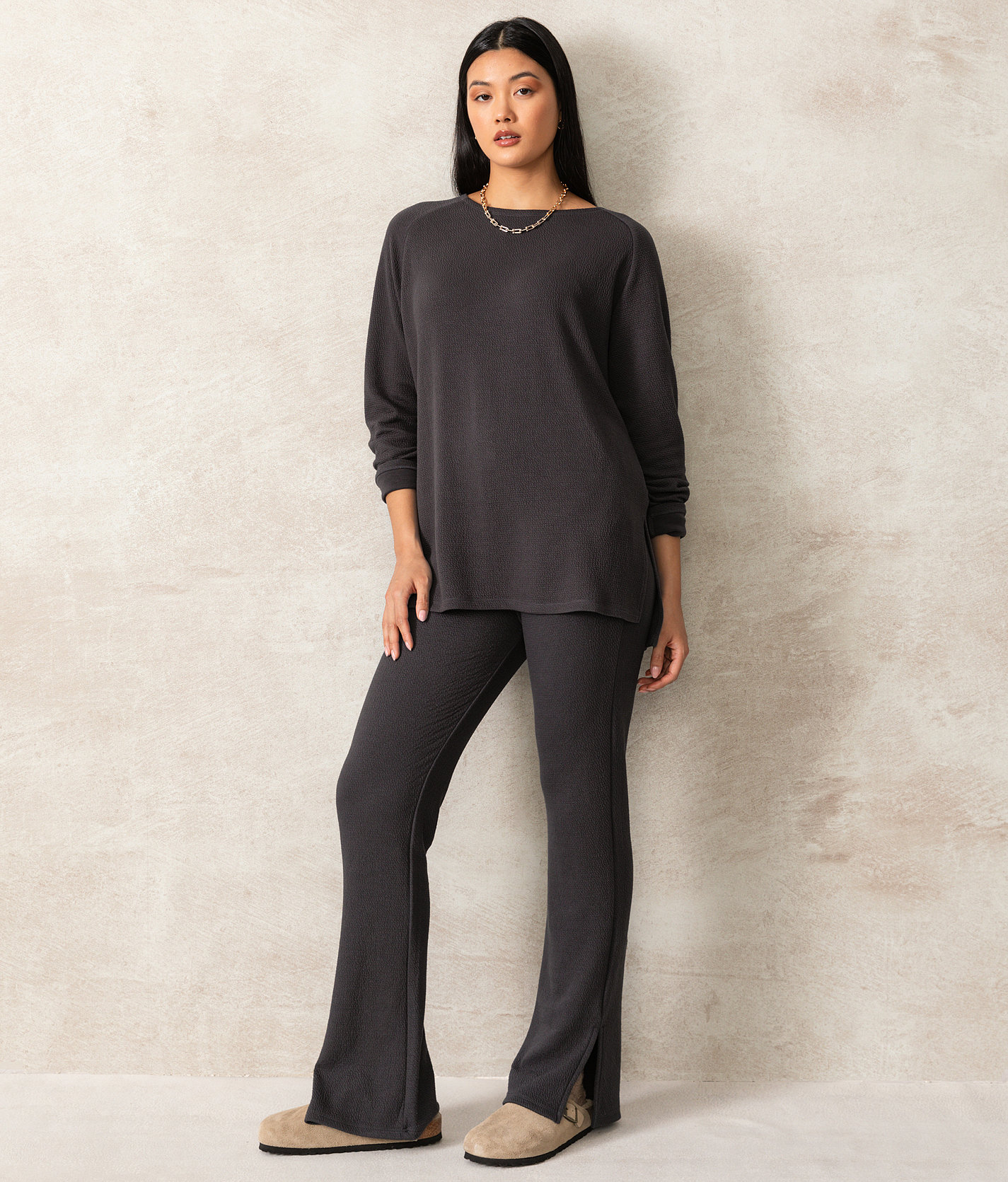 Buckle Black Raya Split Flare Pant - Women's Activewear in Charcoal