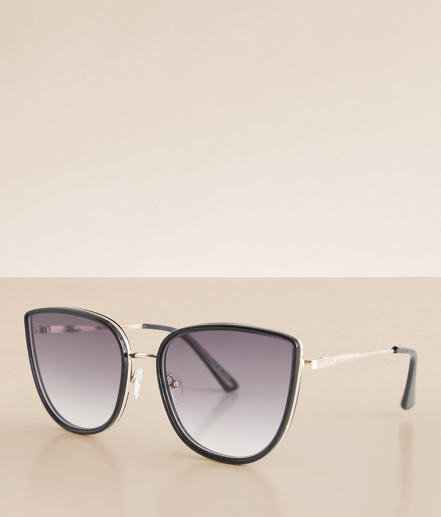 BKE Trend Sunglasses - Women's Sunglasses & Glasses in Black Gold