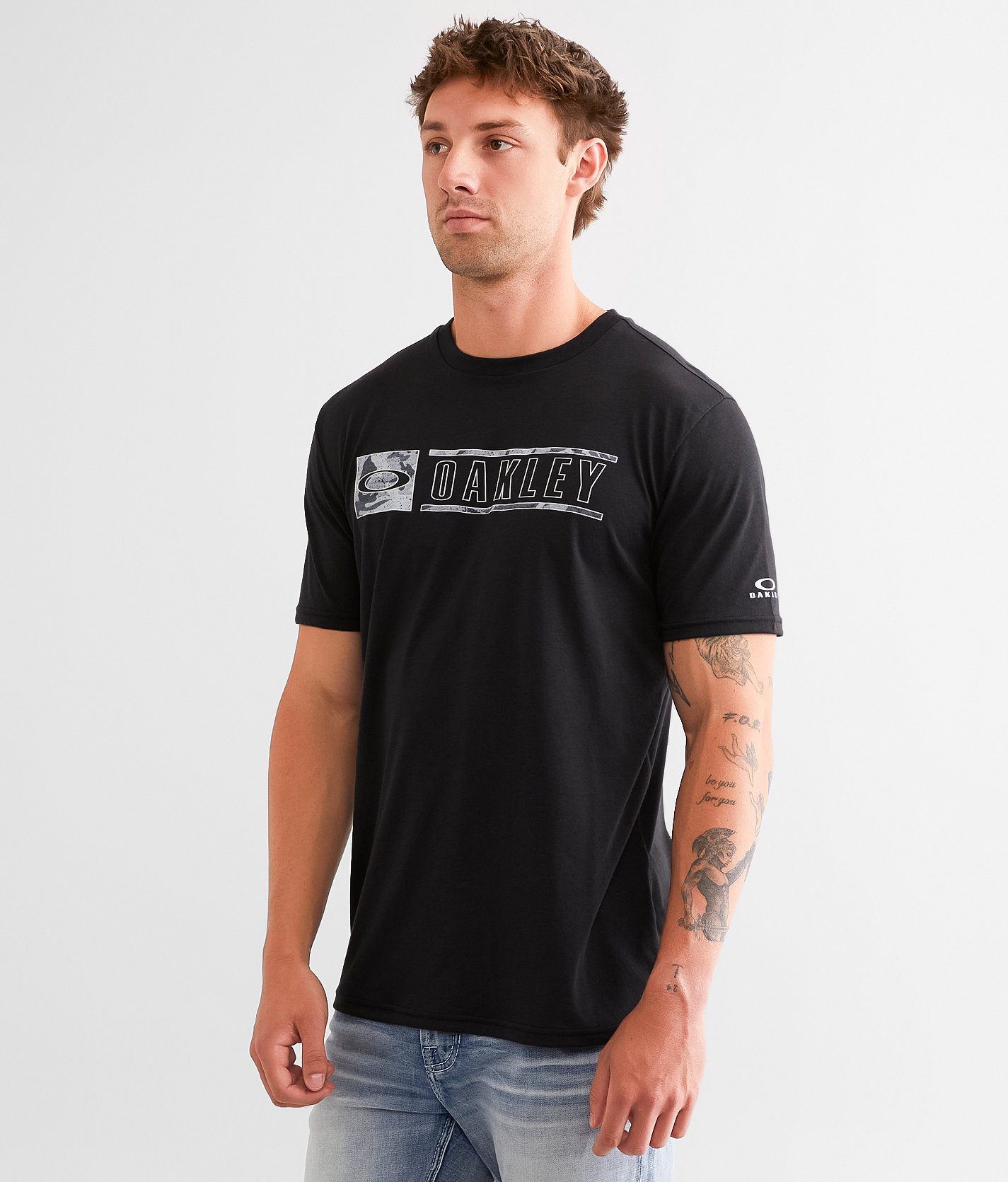 Oakley O Bark Plate O Hydrolix™ T-Shirt - Men's Activewear in Blackout