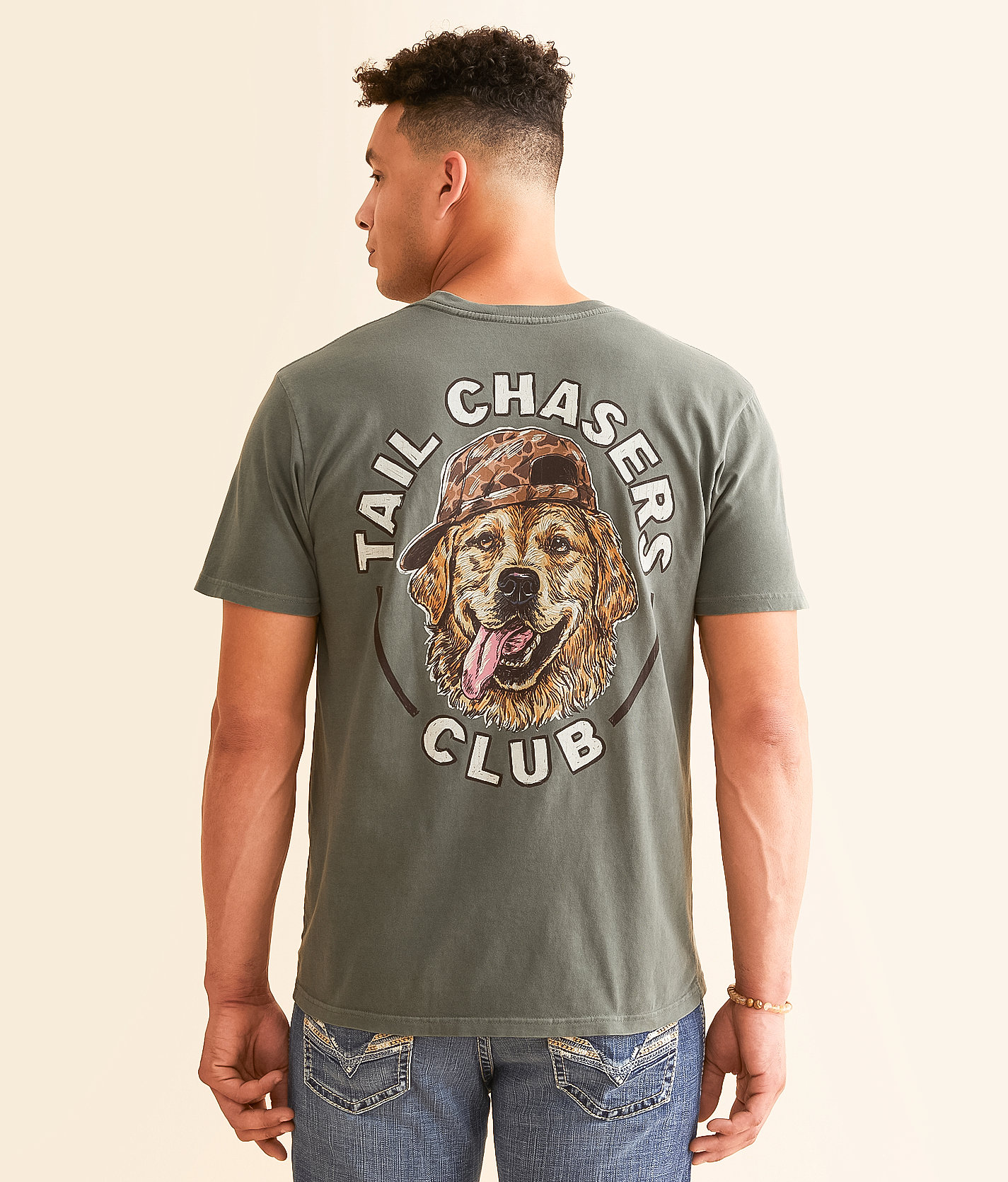 Tail Chasers Club Dog Hat T-Shirt - Men's T-Shirts in Laurel Wreath Pigment Dye