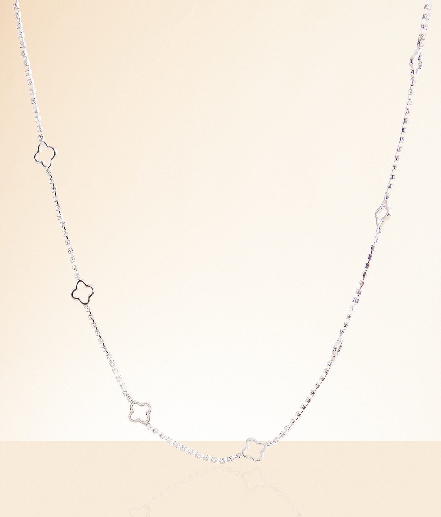 boutique by BKE Clover Necklace - Women's Jewelry in Silver