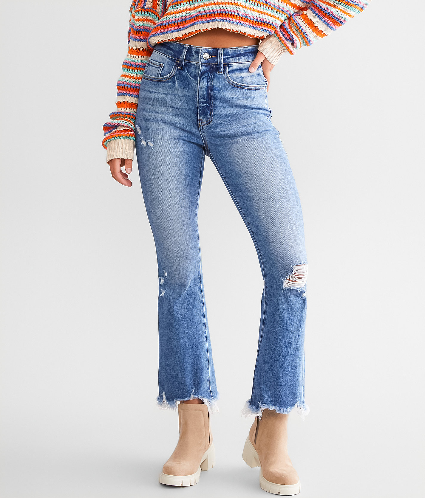 Willow & Root The Cropped Flare Out Jean - Women's Jeans in Lantana
