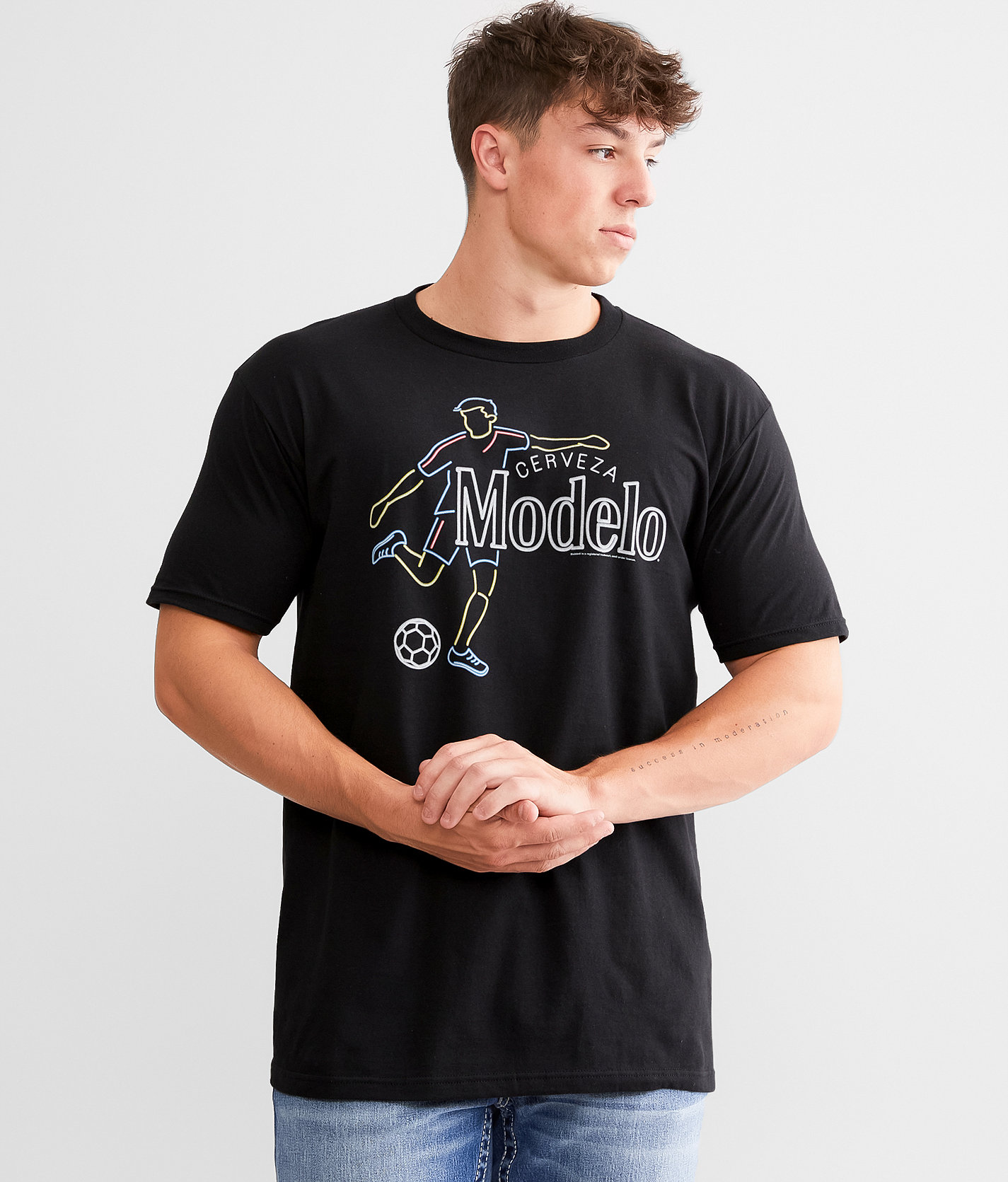 tee luv Modelo® Especial Soccer T-Shirt - Men's T-Shirts in Black