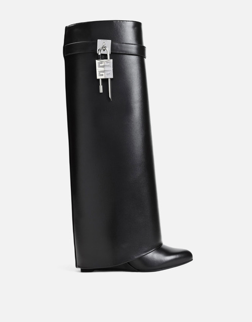 Shark Lock Calfskin Leather Boots