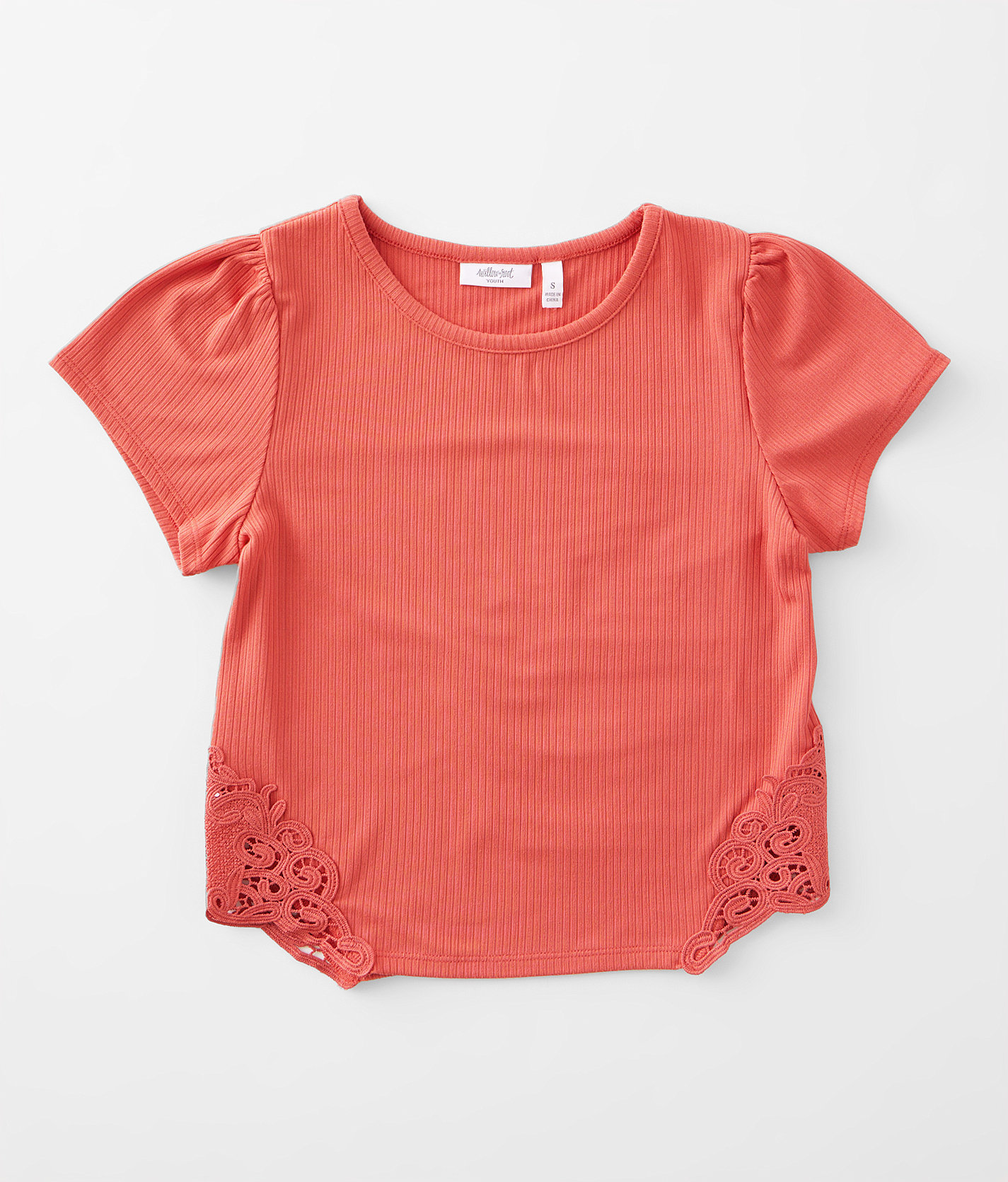 Girls - Willow & Root Crochet Applique Top - Girl's Shirts & Blouses in Cranberry
