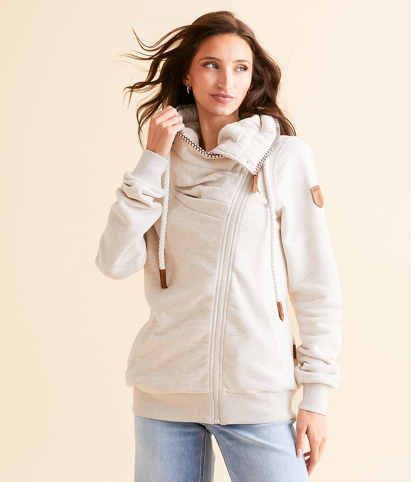 Wanakome Hettie Cowl Neck Sweatshirt - Women's Sweatshirts in Heather Oatmeal