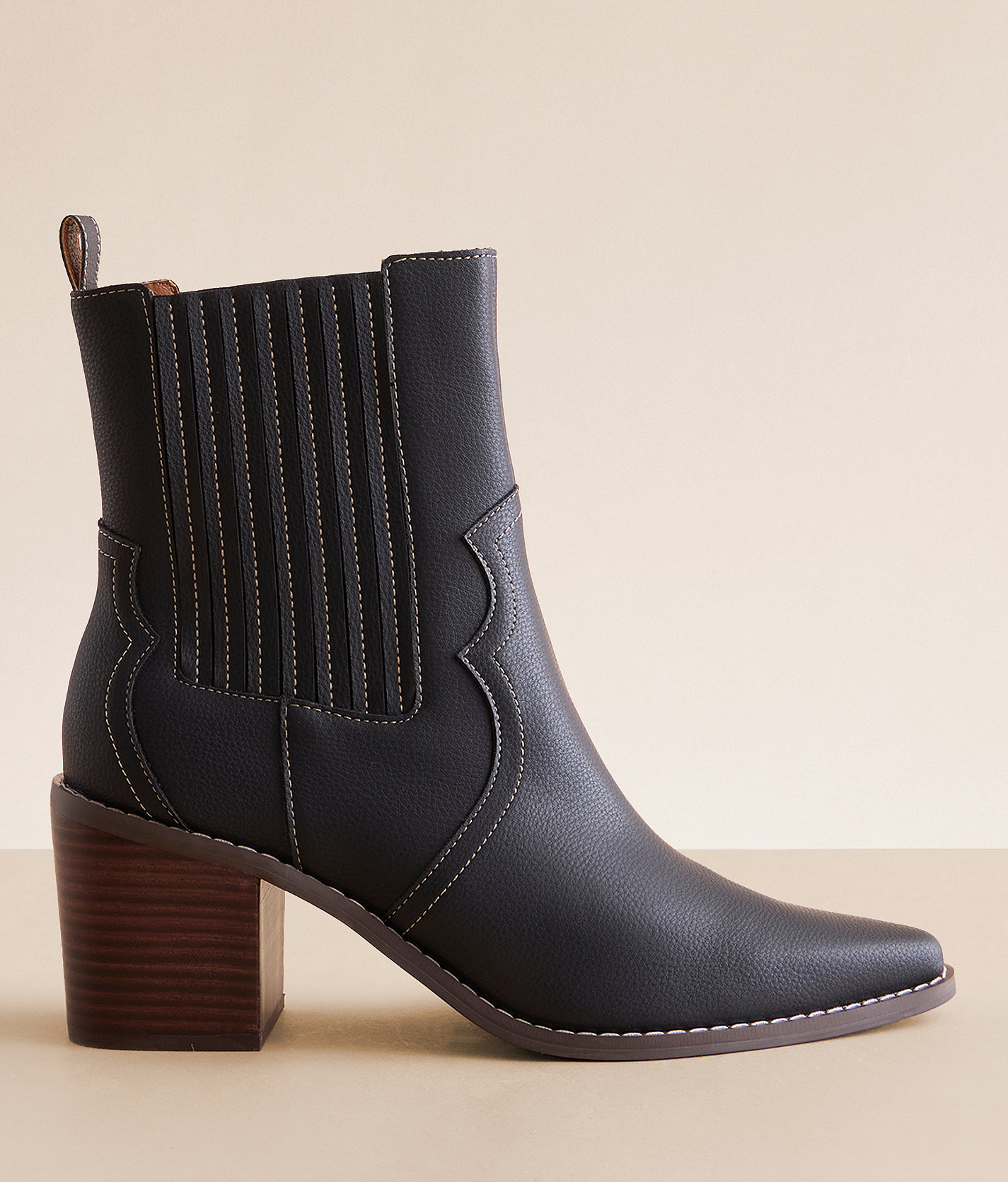 Oasis Society Addison Ankle Boot - Women's Shoes in Black