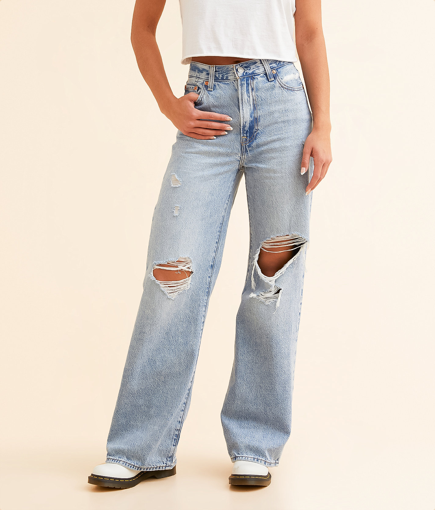 Levi's® Ribcage Wide Leg Jean - Women's Jeans in Bin Day