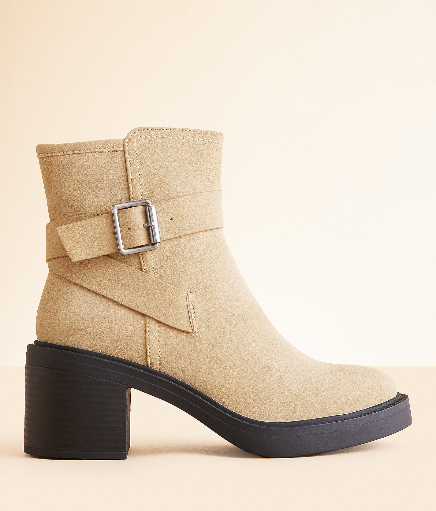 Mia Gryfinn Ankle Boot - Women's Shoes in Sand