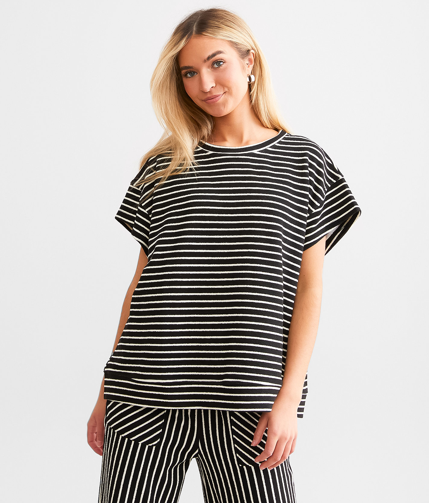 Veveret Striped Top - Women's Shirts & Blouses in Black White