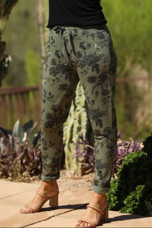 Floral Print Jogger-Olive