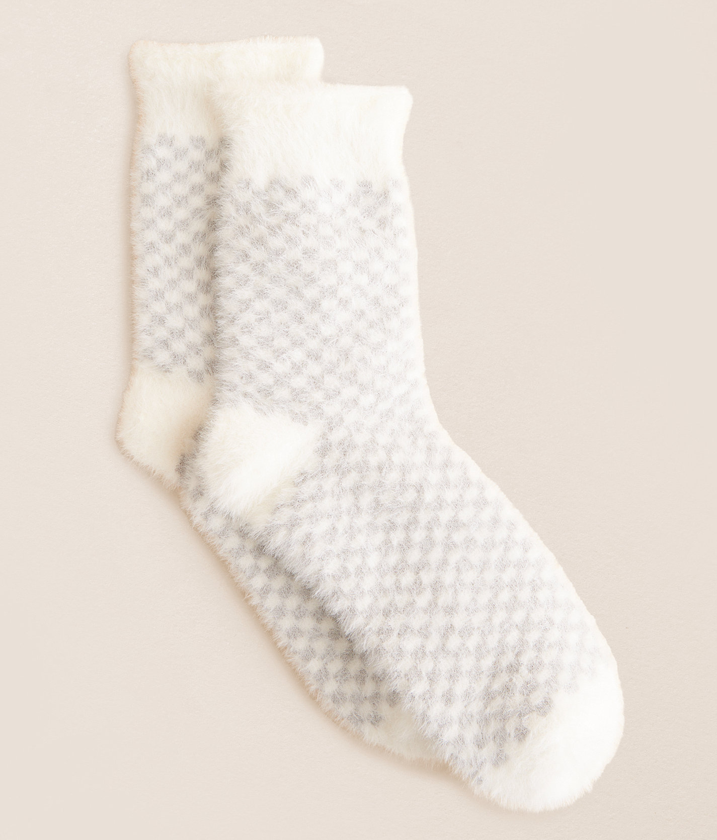 BKE x Muk Luks Eyelash Checker Socks - Women's Socks in White Grey