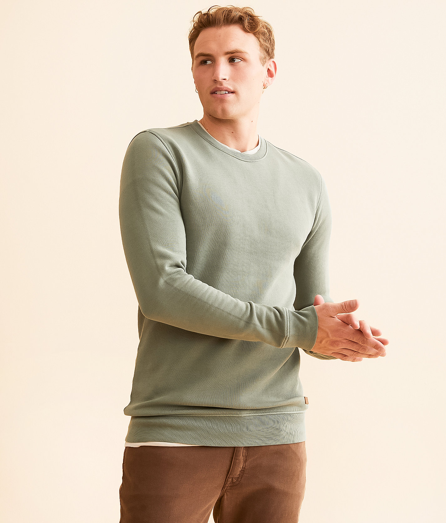 Outpost Makers Washed Pullover - Men's Sweatshirts in Vetiver