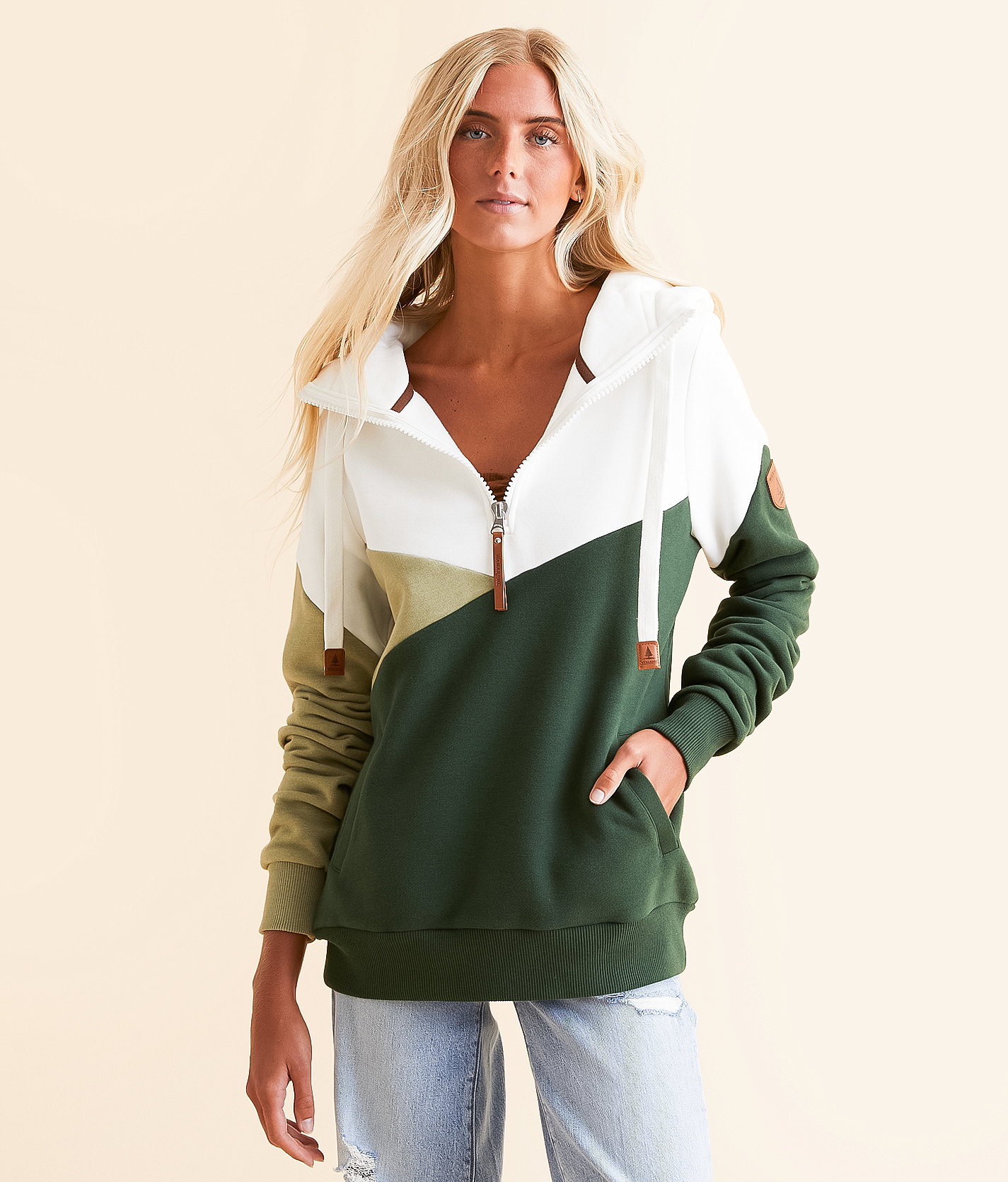 Wanakome Roxie Quarter Zip Hooded Sweatshirt - Women's Sweatshirts in Ivory Army DD Deep Forest