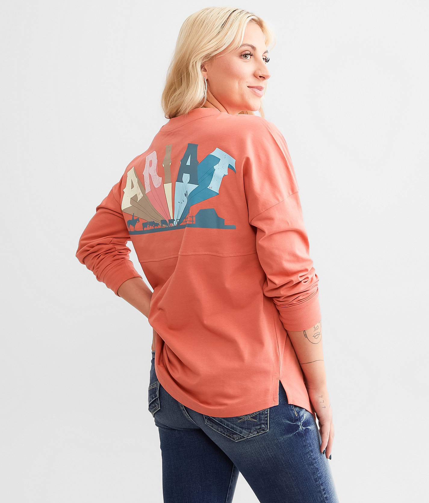 Ariat Fun Farm Oversized T-Shirt - Women's T-Shirts in Faded Rose