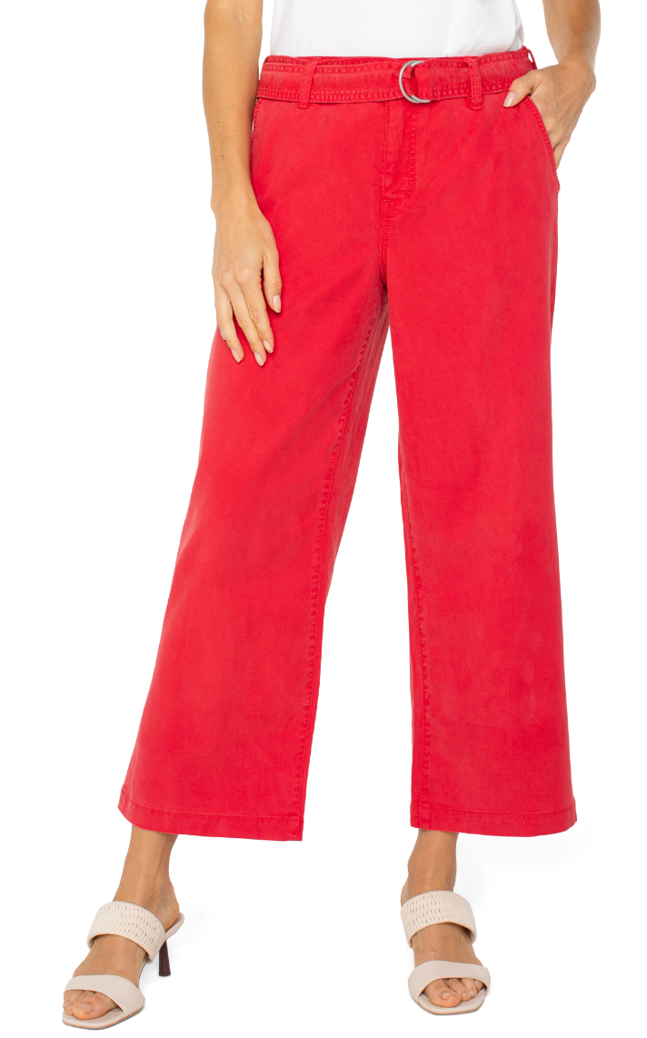 Stride HR Crop w/ Belt