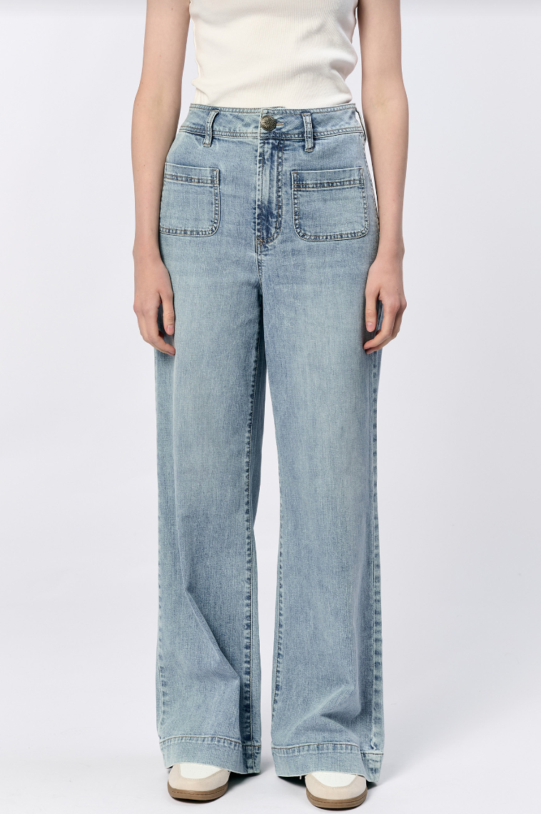 Audrey HR Patch Pocket Jean
