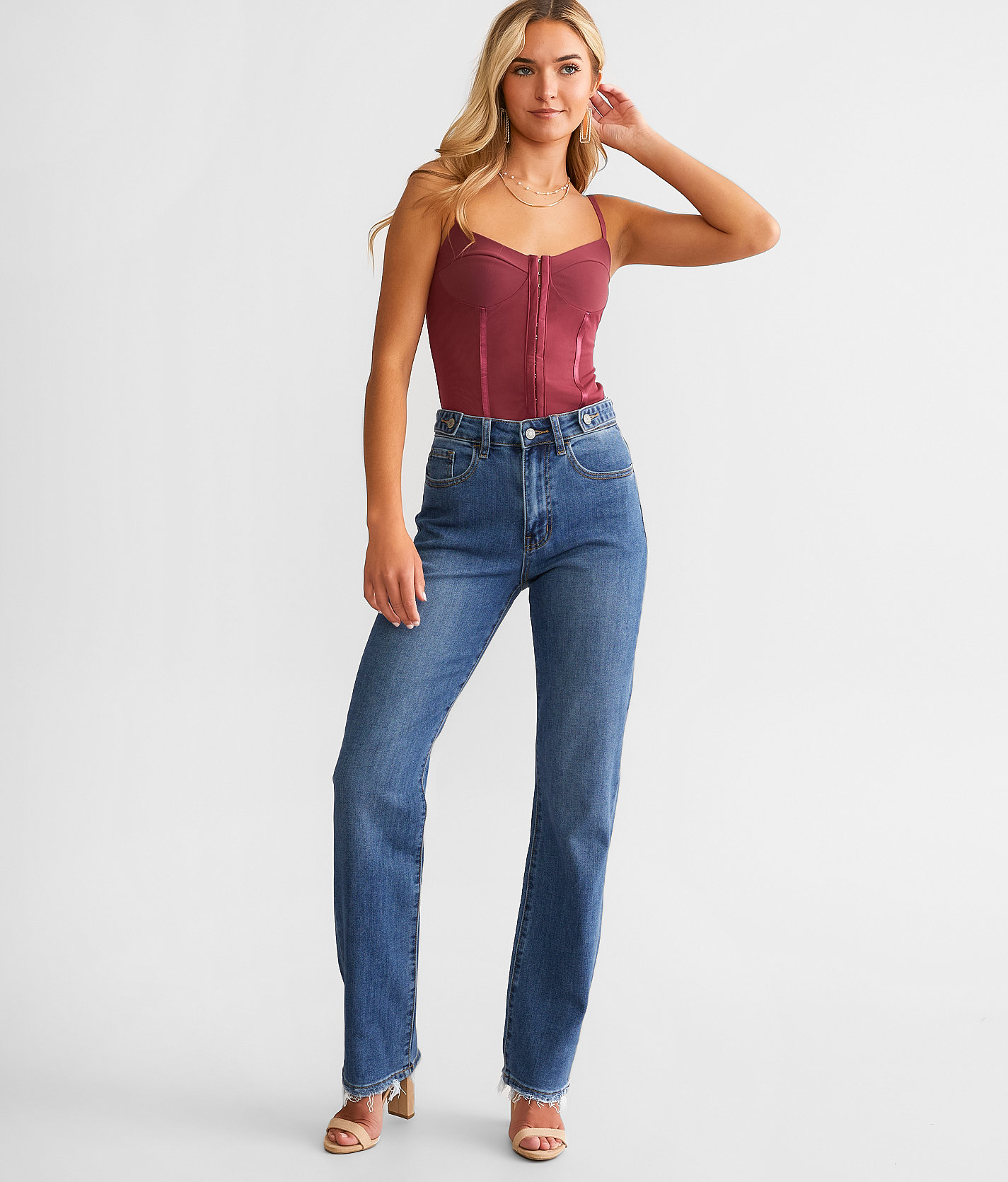 Willow & Root The Relaxed Straight Stretch Jean - Women's Jeans in Genista