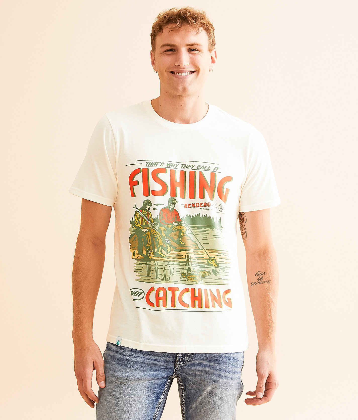Sendero Provisions Co. Not Catching T-Shirt - Men's T-Shirts in White