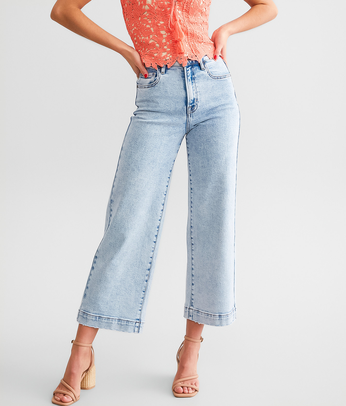 HIDDEN Nori Cropped Wide Leg Jean - Women's Jeans in Light