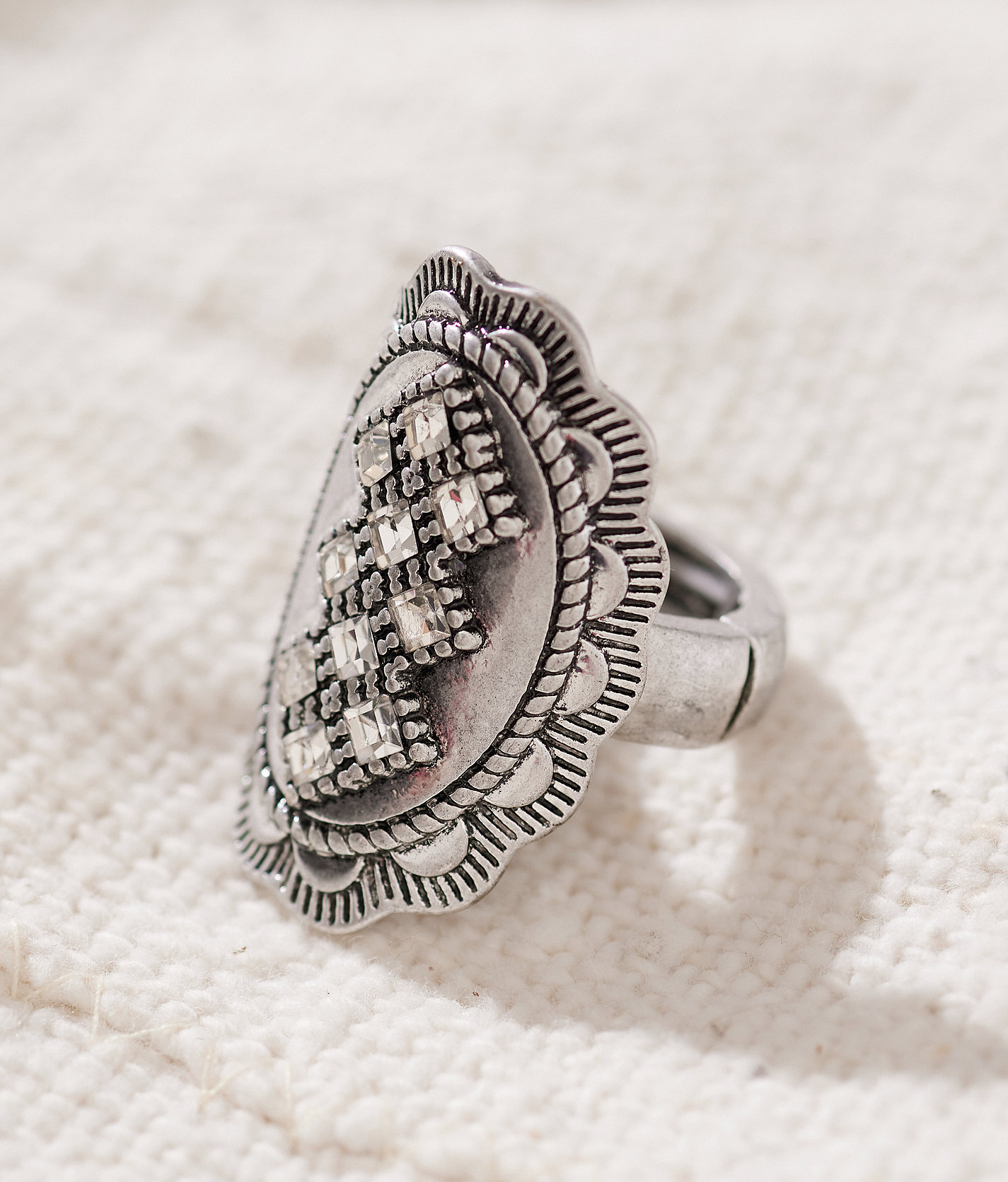 Sterling & Stitch Statement Glitz Ring - Women's Jewelry in Silver