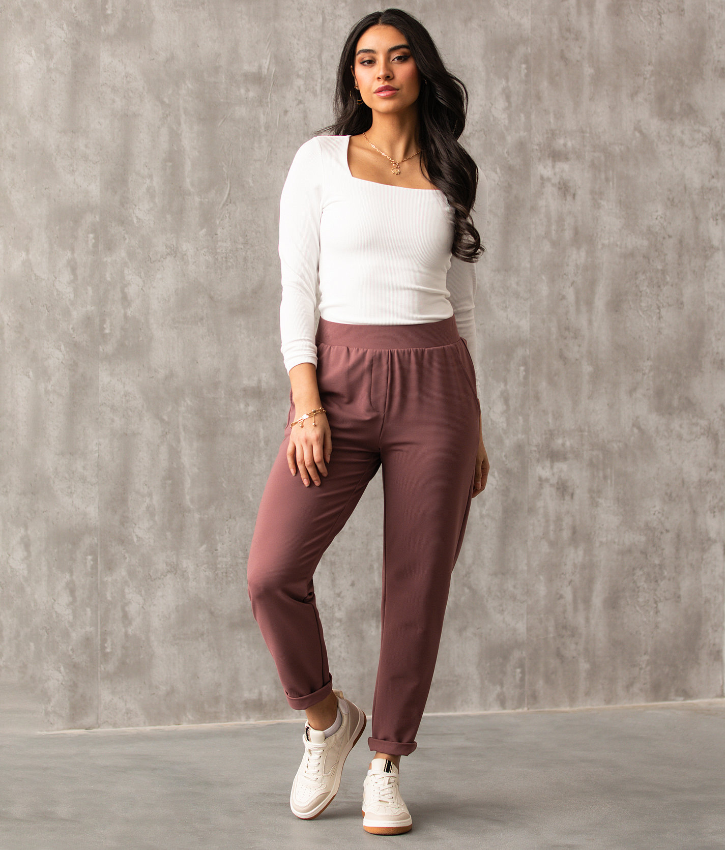 Buckle Black Ribbed Jogger - Women's Activewear in Rose Brown