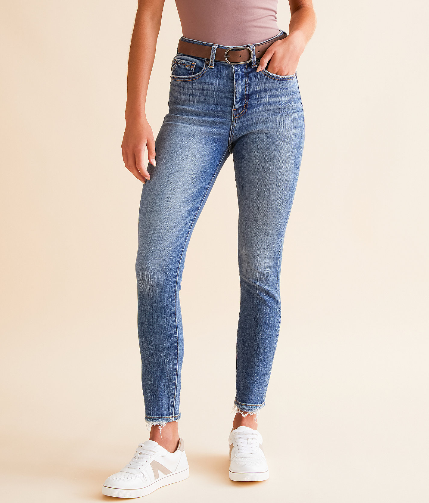 Buckle Black Fit No. 35 Ankle Skinny Stretch Jean - Women's Jeans in Albara