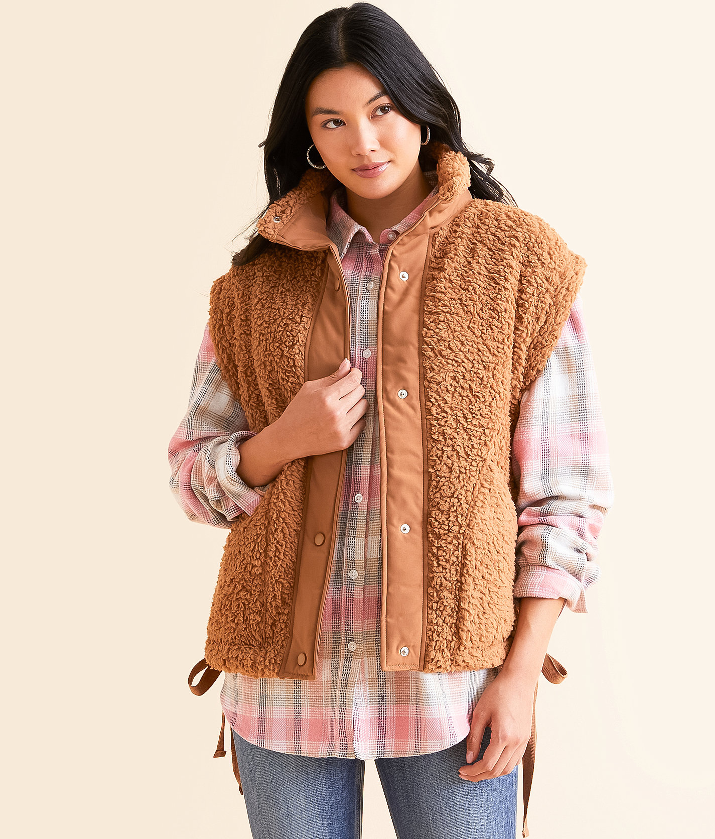 Open SZN Oversized Sherpa Vest - Women's Coats & Jackets in Camel