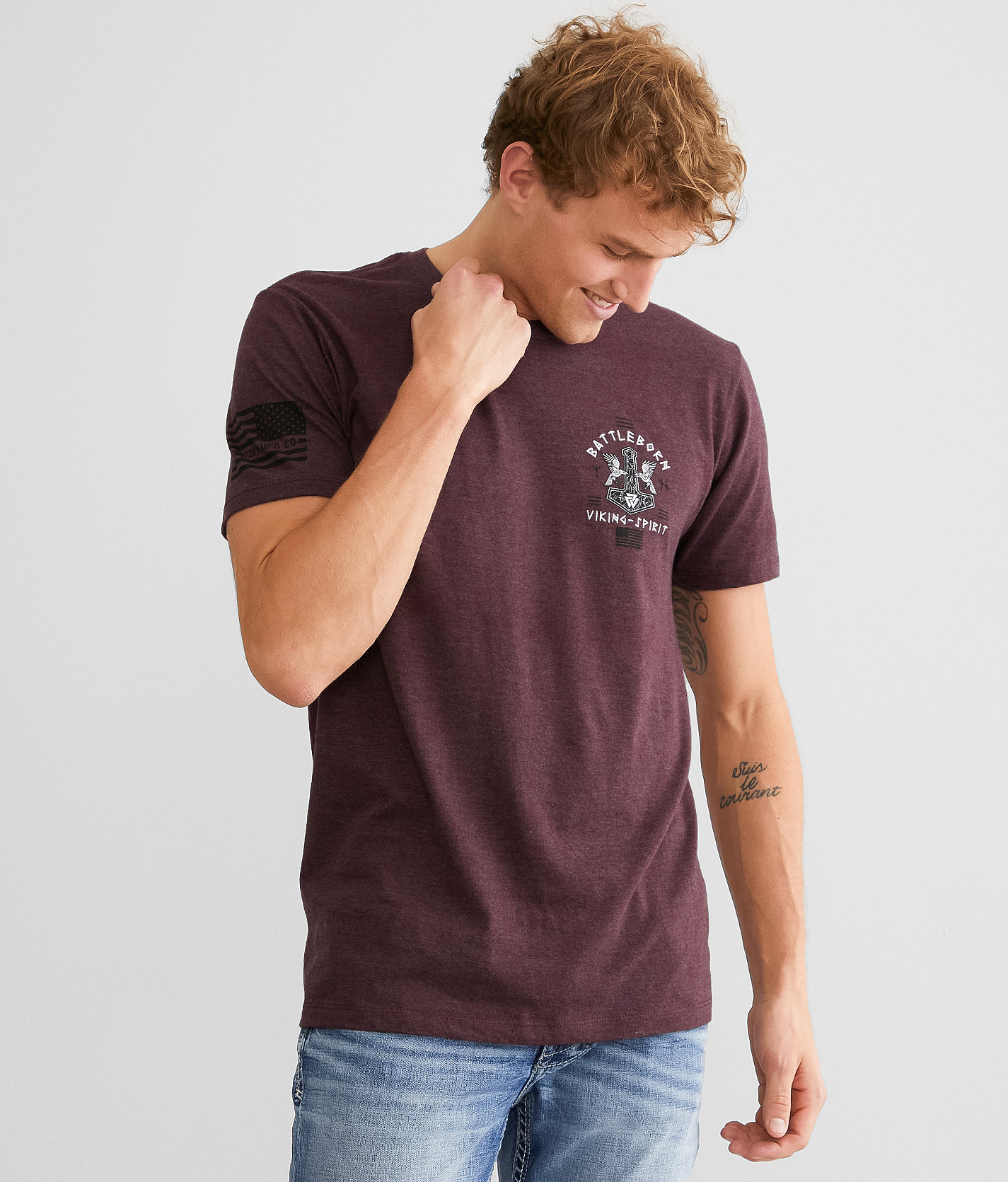 Howitzer Battle T-Shirt - Men's T-Shirts in Wine Heather