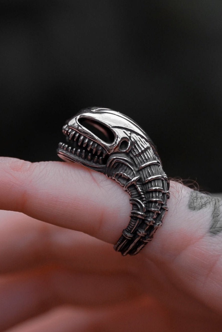 Chestburster Ring