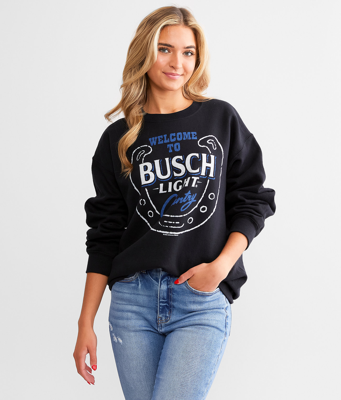 Junkfood Busch Light® Oversized Pullover - Women's Sweatshirts in Black