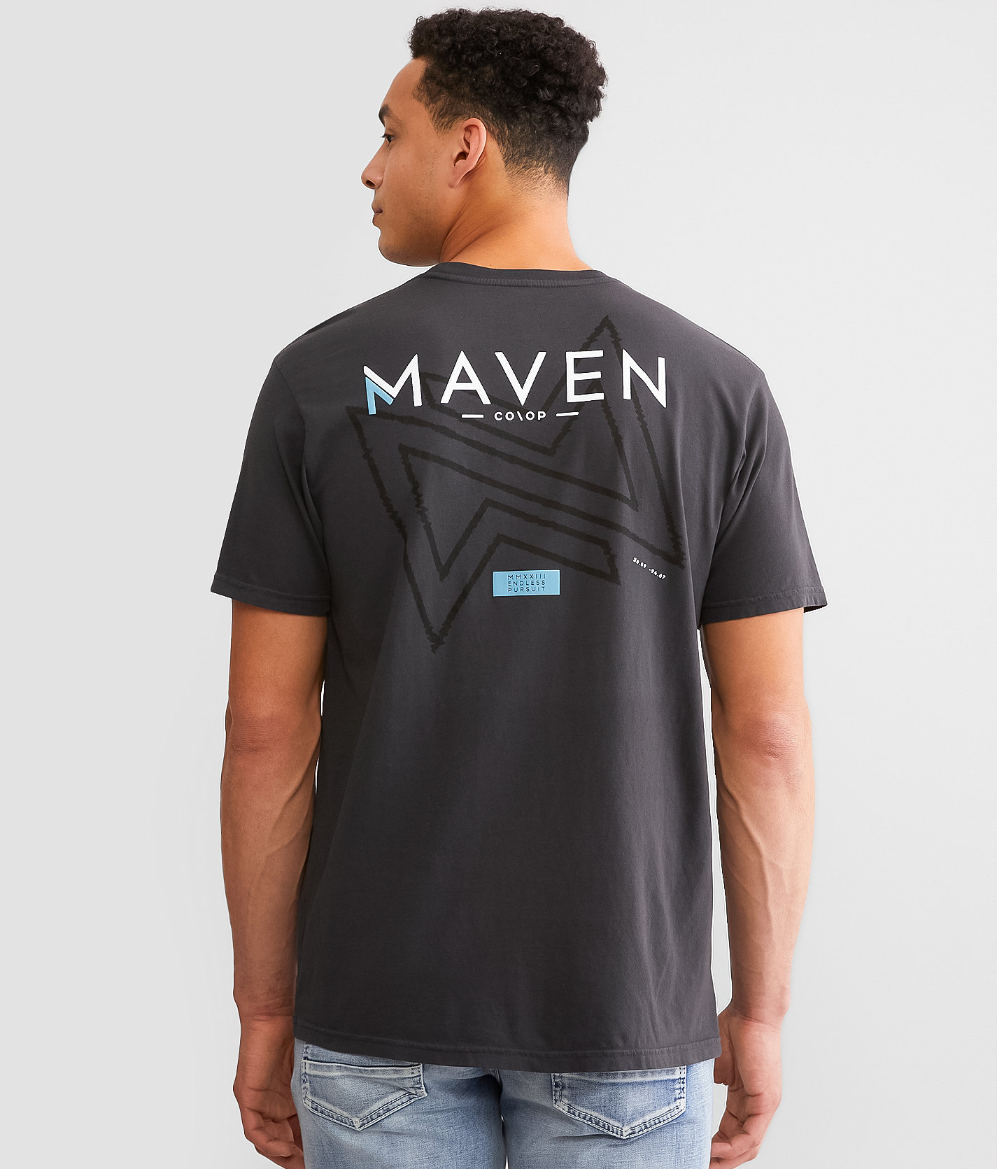 Maven Co-op Shearing Dagaz T-Shirt - Men's T-Shirts in Faded Black