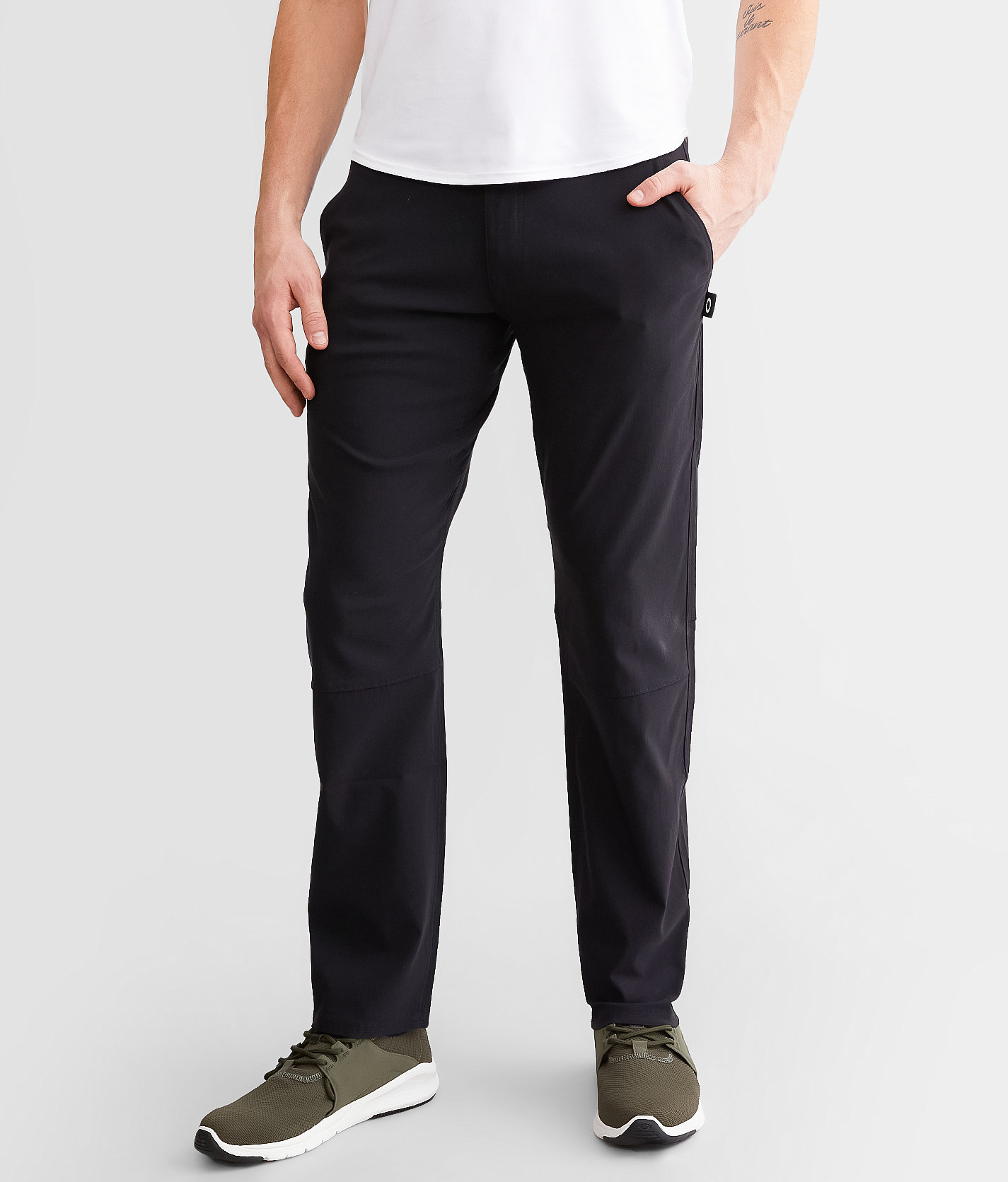 Oakley Perf 5 Utility Stretch Pant - Men's Pants in Blackout