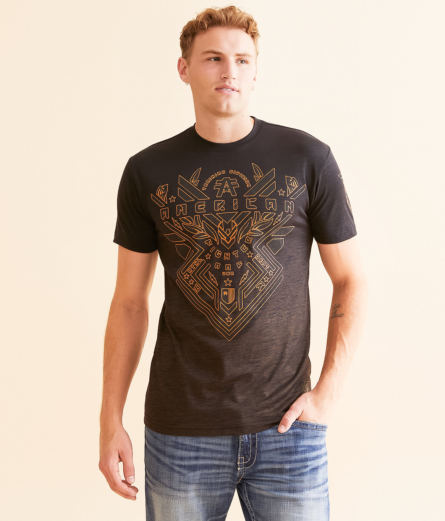 American Fighter Del Rosa T-Shirt - Men's T-Shirts in Chocolate Brown Black