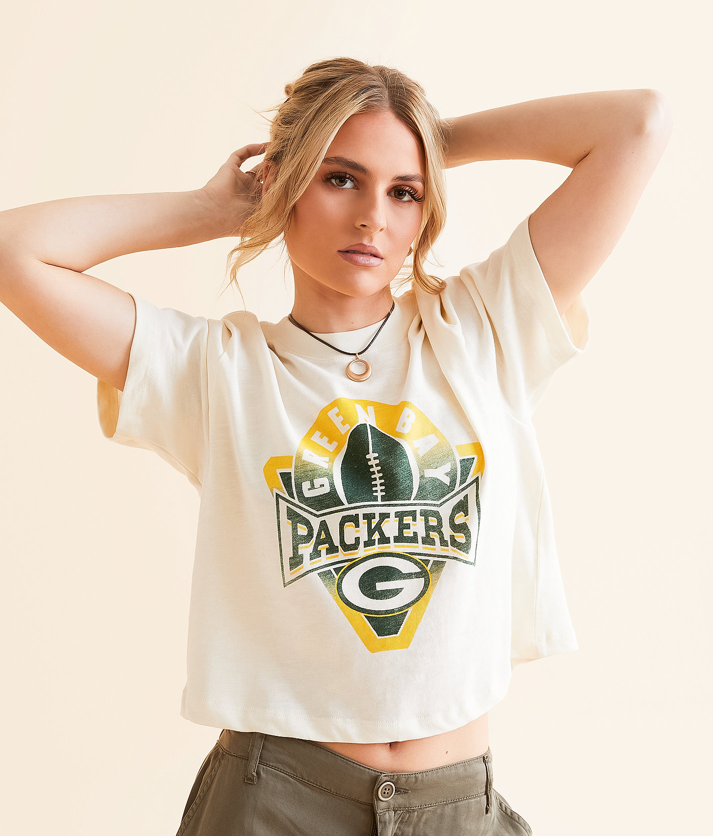 Junkfood Green Bay Packers Cropped T-Shirt - Women's T-Shirts in Packers
