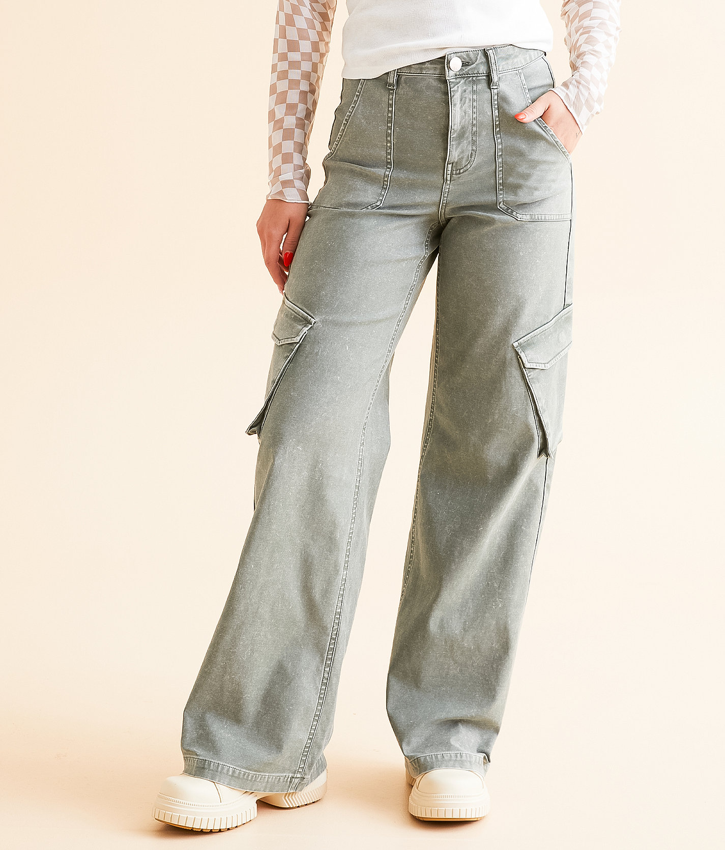 Gilded Intent 90's Wide Leg Cargo Stretch Pant - Women's Pants in Agave Green