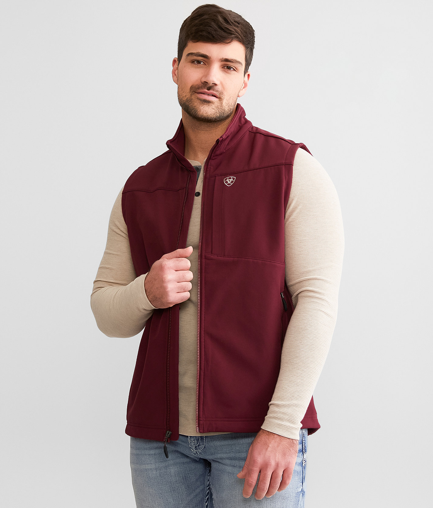 Ariat Logo 2.0 Softshell Vest - Men's Coats & Jackets in Tawny Port