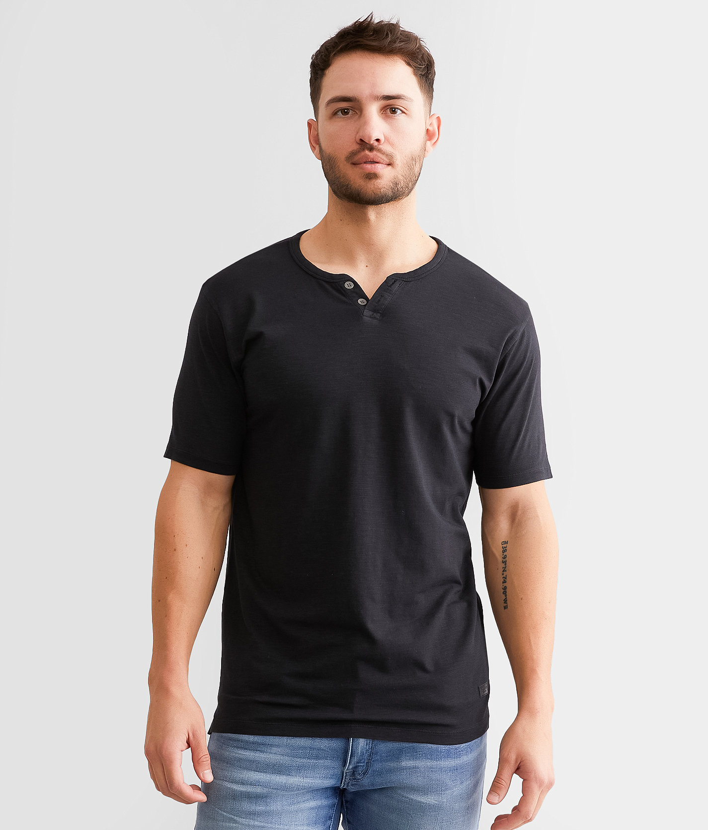 Outpost Makers Washed Henley - Men's T-Shirts in Black
