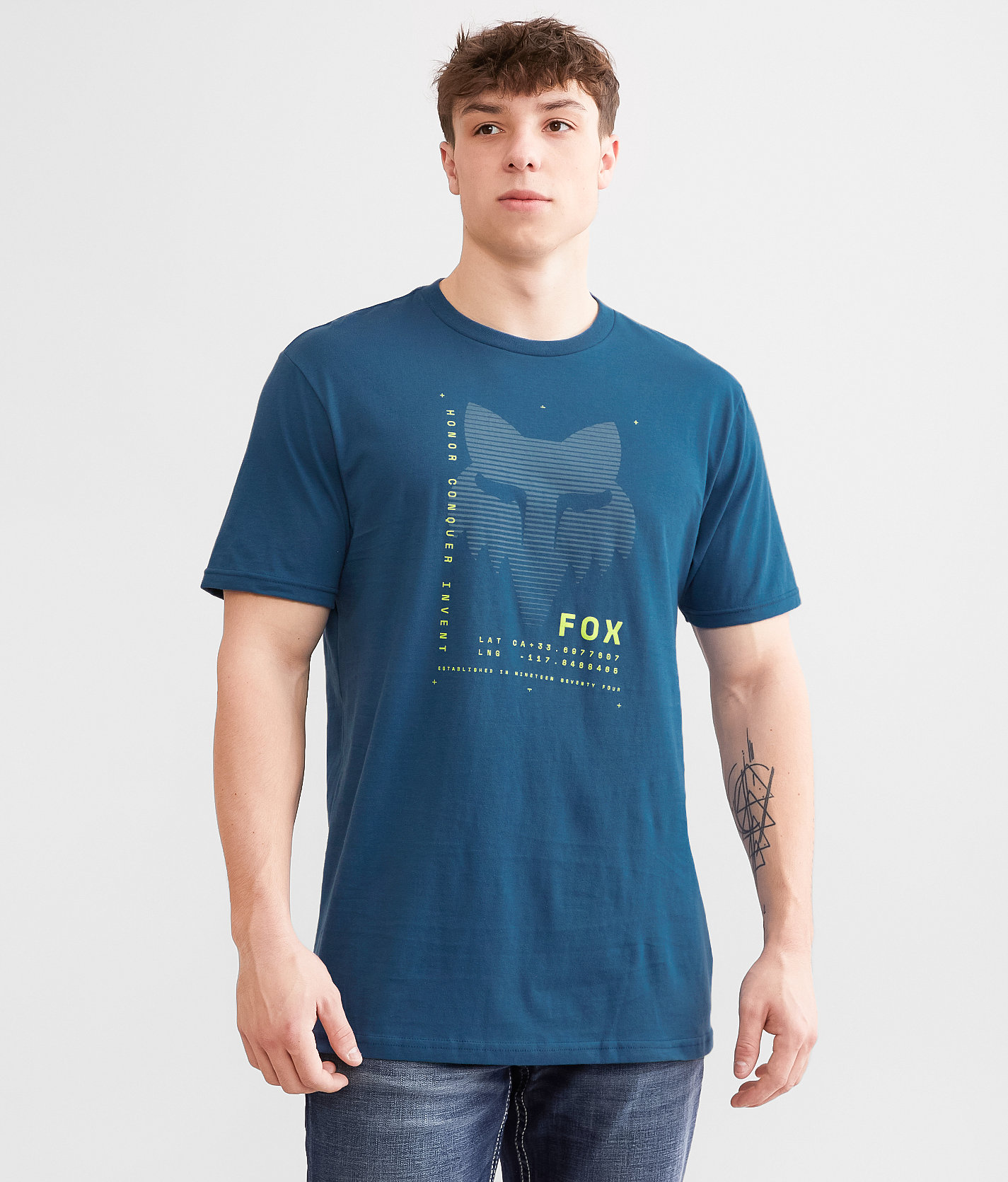 Fox Dispute T-Shirt - Men's T-Shirts in Indigo
