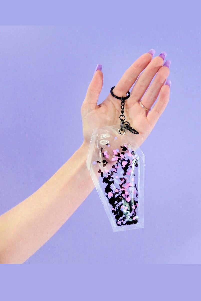 Liquid Glitter Coffin Keychain [Haunted Hearts]