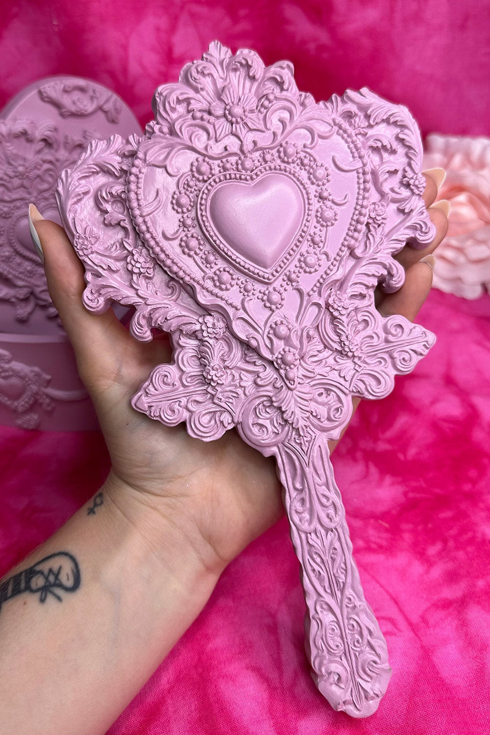 Vanity Rosa Rouge Heart Shaped Mirror