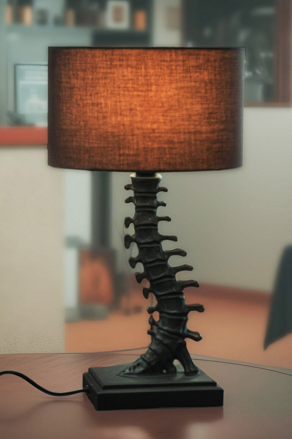 Vertebrae Lamp